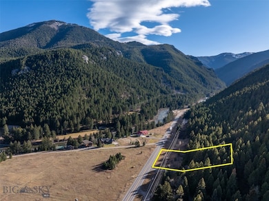 29 Old Hell Roaring Trail, Gallatin Gateway, MT 59730 - photo 4