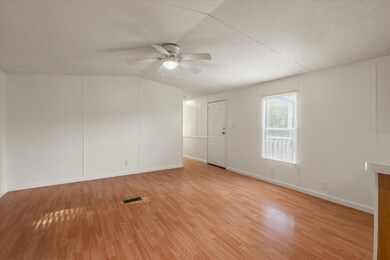 1611 San Gabriel Ranch Rd, Liberty Hill, TX 78642 - photo 5