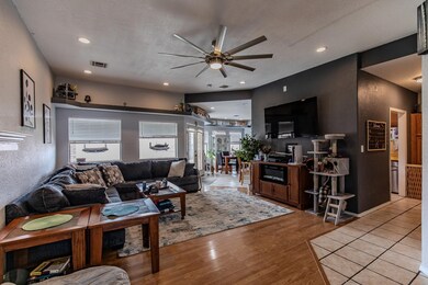 1112 Mimosa Ave, Alamogordo, NM 88310 - photo 7