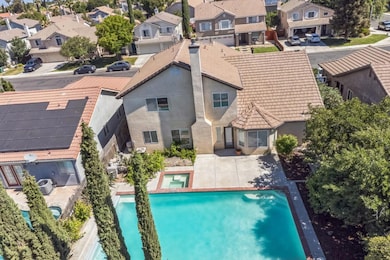 859 Sandra St, Los Banos, CA 93635 - photo 2