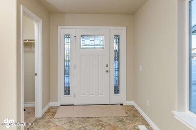 5697 Kenai Fjords Loop-small-003-Front E