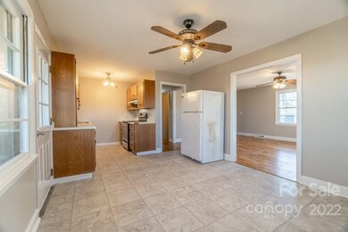 51 Ochlawaha Dr, Hendersonville, NC 28792 - photo 7