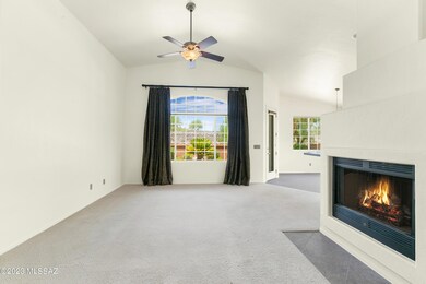 Large Great Room w/ Fi
