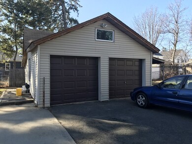 202 Oak St unit 204, Springfield, MA 01151 - photo 2