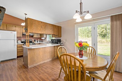 kitchen & dining