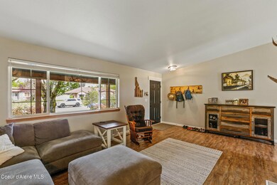 05-Living Room