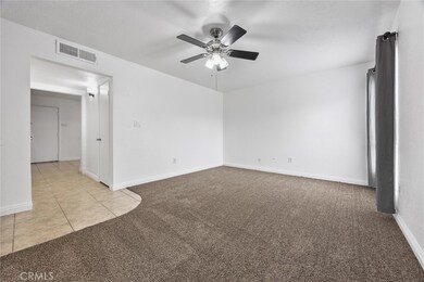 5908 Almendra Ct unit C, Bakersfield, CA 93309 - photo 5