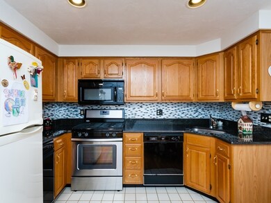 43 Merrymount Rd unit 12, Quincy, MA 02169 - photo 4