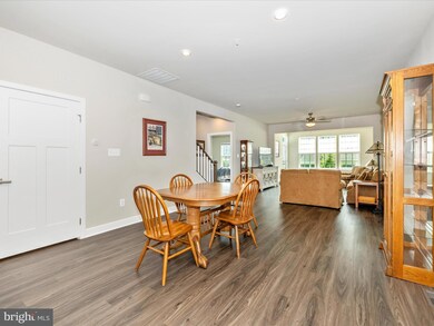 5303 Crape Myrtle Dr, Frederick, MD 21703 - photo 4