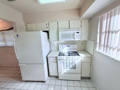 6225 SW 136th Ct unit C209, Miami, FL 33183 - photo 3
