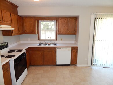 427 Cooper St, Winterville, NC 28590 - photo 6