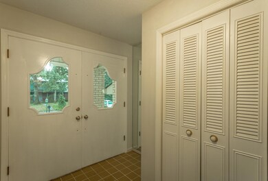 1427 Highcrest Drive-17