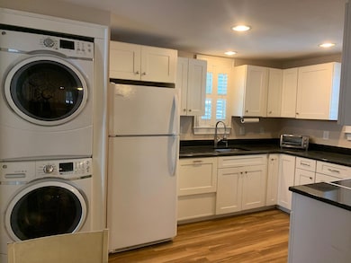 65 Vanderhorst St unit C, Charleston, SC 29403 - photo 2