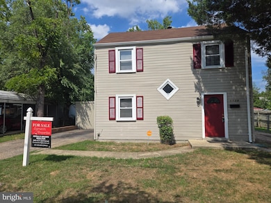 6916 Kent Town Dr, Hyattsville, MD 20785 - photo 3