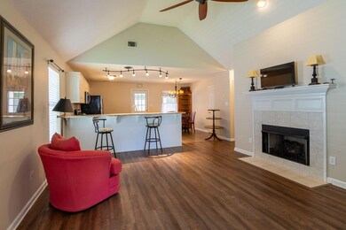 733 Bradford Ln, Evans, GA 30809 - photo 5