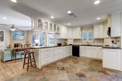 723 Cinnamon Oak Ln, Houston, TX 77079 - photo 5