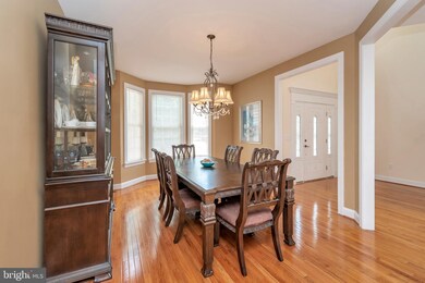 1316 Confederate Dr, Locust Grove, VA 22508 - photo 4