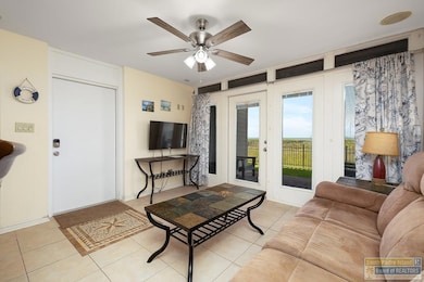 1700 Gulf Blvd unit 104, South Padre Island, TX 78597 - photo 3