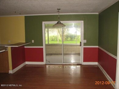 2449 Lourdes Dr W, Jacksonville, FL 32210 - photo 3