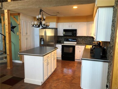 2535 Brunner Rd, Emmaus, PA 18049 - photo 6