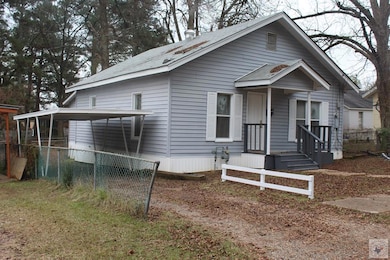 703 E 5th St, Hope, AR 71801 - photo 3