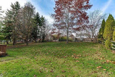 46 Carousel Cir, Fairfield, OH 45014 - photo 4