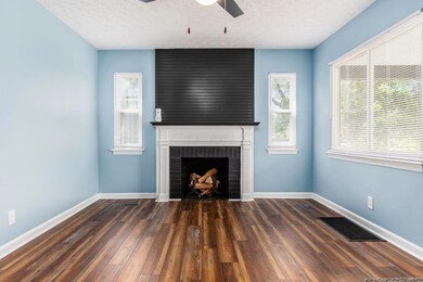 152 S James Rd, Columbus, OH 43213 - photo 5