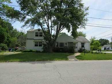 30 Aurora Dr, Warwick, RI 02889 - photo 2