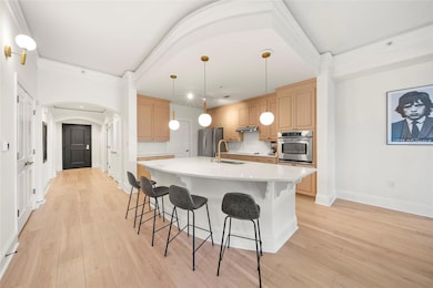 Oversized Kitchen Island