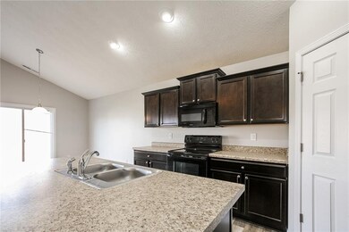 1350 Greenbriar Way, Franklin, IN 46131 - photo 6