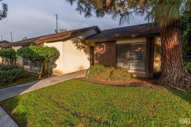 600 New Stine Rd unit 8, Bakersfield, CA 93309 - photo 3