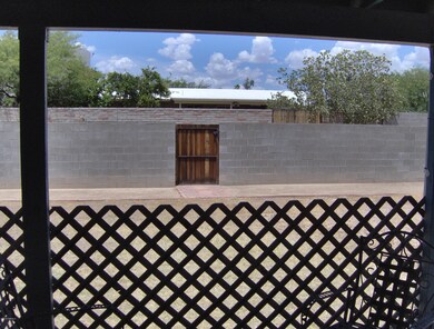 2872 W Rudasill Rd, Tucson, AZ 85741 - photo 4