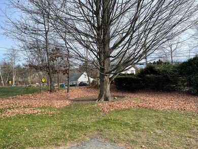 1 Wedgewood Ave, Billerica, MA 01821 - photo 4