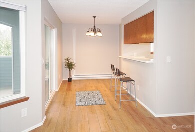 21937 7th Ave S unit 215, Des Moines, WA 98198 - photo 4