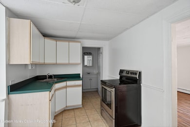 17 New St unit 3, Catskill, NY 12414 - photo 4