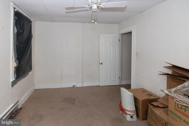 2822 W Mulberry St, Baltimore, MD 21223 - photo 5