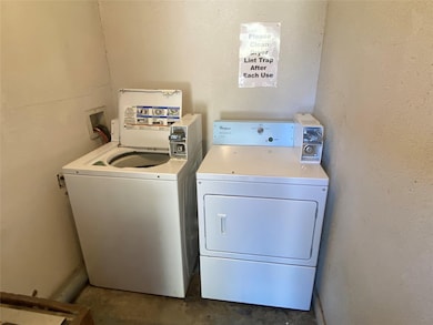 701 W Sycamore St unit 209, Denton, TX 76201 - photo 7