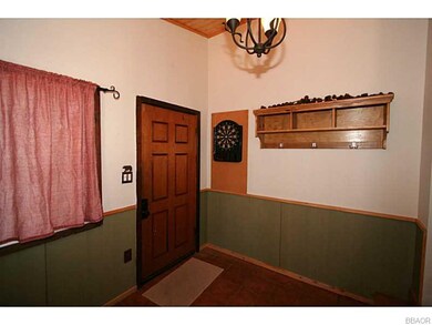 Mud Room/Entry.