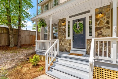 3113 Skycrest Drive_04