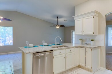 03 Kitchen -