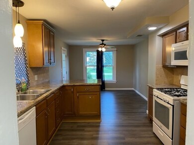 3052 Bradford Ave, Erie, PA 16506 - photo 2