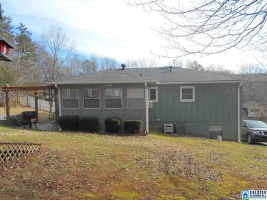 2220 Cynthia Dr, Birmingham, AL 35215 - photo 2