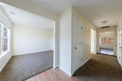 10119 Deep Creek Dr, Union City, GA 30291 - photo 6