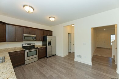 46 Reutter Dr, Selkirk, NY 12158 - photo 4