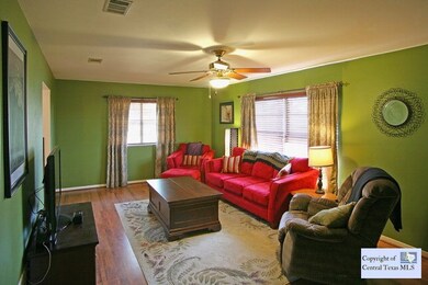 100 Ridgeway Dr, San Marcos, TX 78666 - photo 4