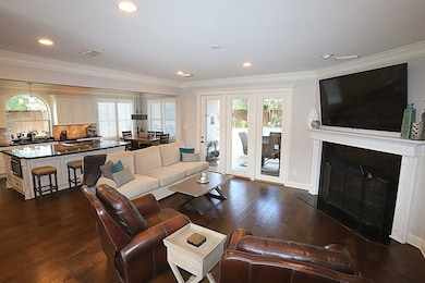 102 Oak Dr, Friendswood, TX 77546 - photo 7