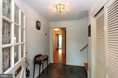 2212 Casemont Dr, Falls Church, VA 22046 - photo 5