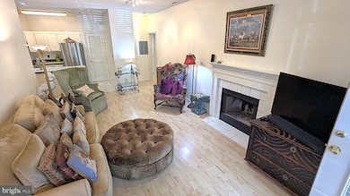 4417 Fair Stone Dr unit 104, Fairfax, VA 22033 - photo 4