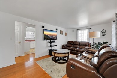 199 Maltese Ave, Elmwood Park, NJ 07407 - photo 6