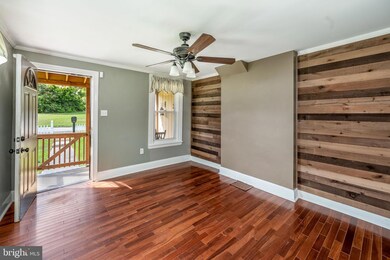 527 Washington Ave, Media, PA 19063 - photo 6